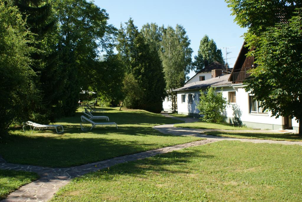 Waldhotel Stein Selbitz Esterno foto